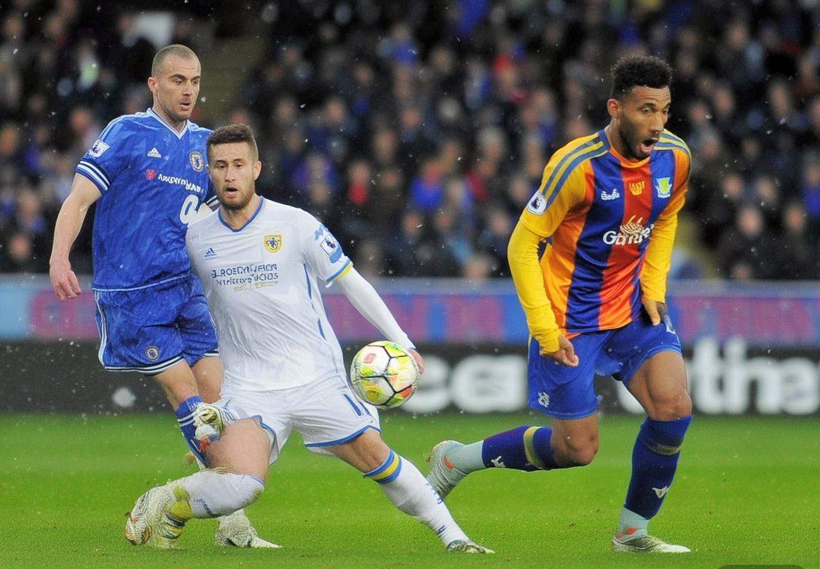 英超联赛前瞻：利兹联迎战切尔西，伯恩利对决水晶宫，风格碰撞与战术博弈